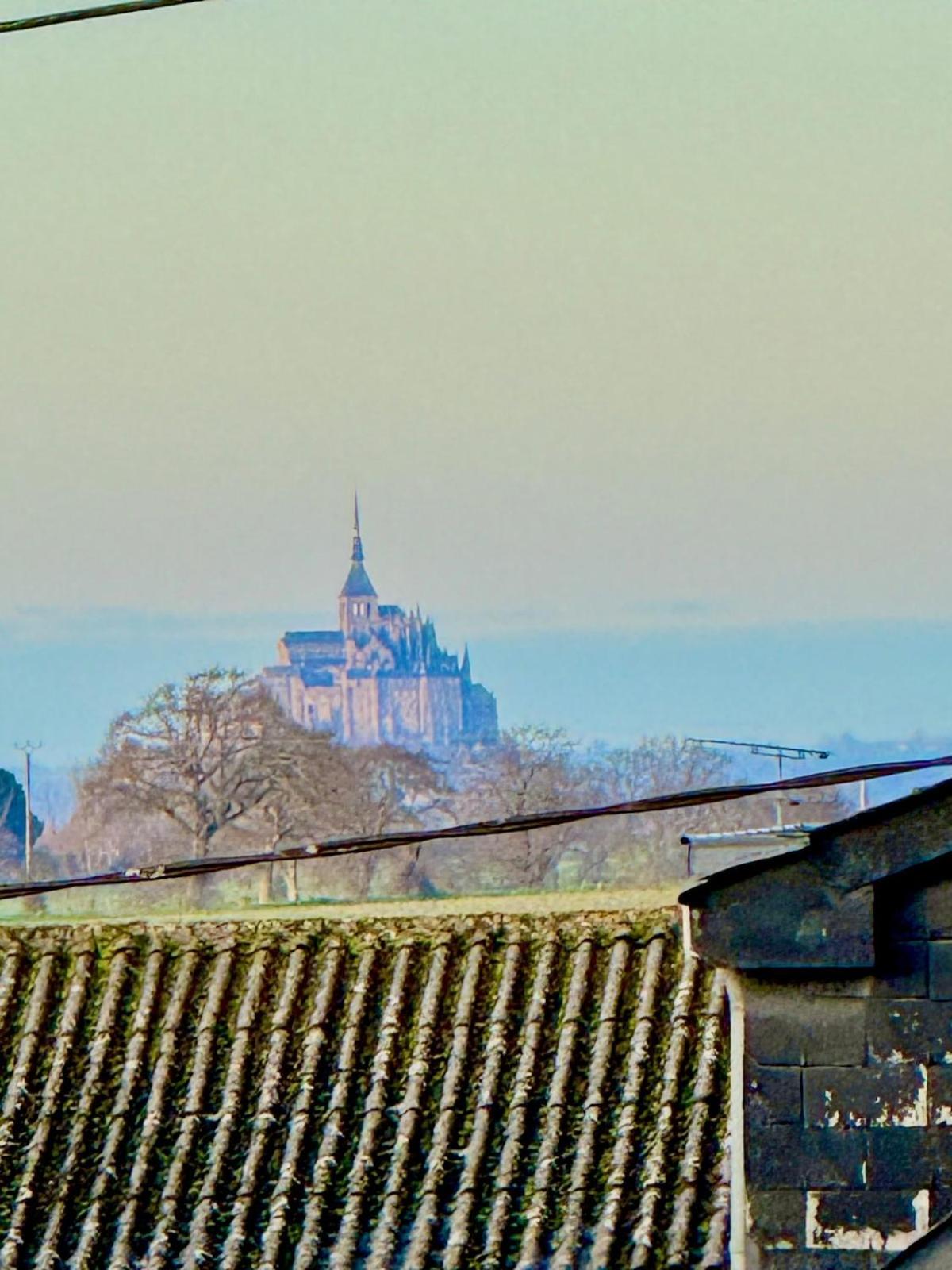 L'escale Du Mont